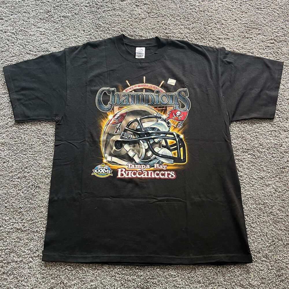 NEW Vintage Tampa Bay Buccaneers Super Bowl 37 Helmet T Shirt Black Mens XL 2003